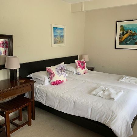 מוואגיסי Trevalsa Court Hotel מראה חיצוני תמונה